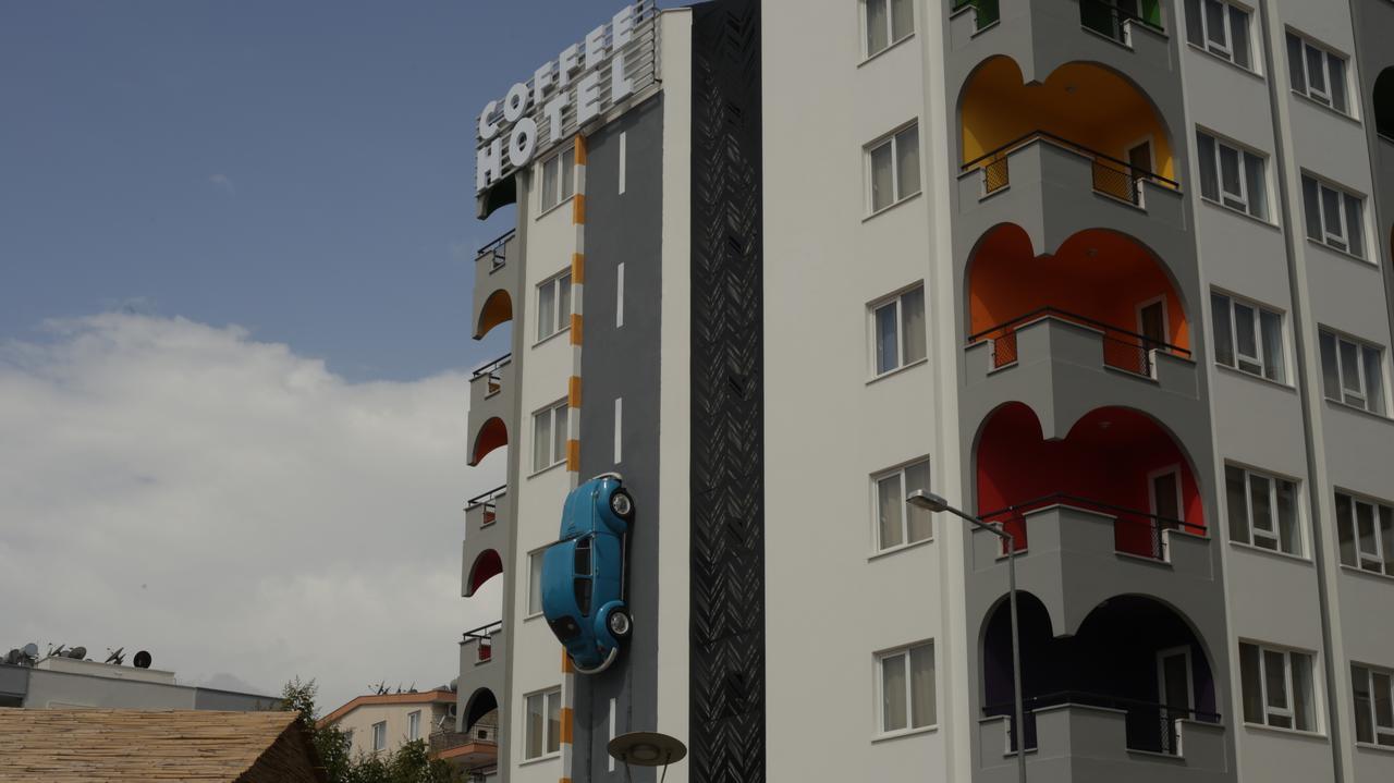 Voswos Garage Coffee Otel Antalya