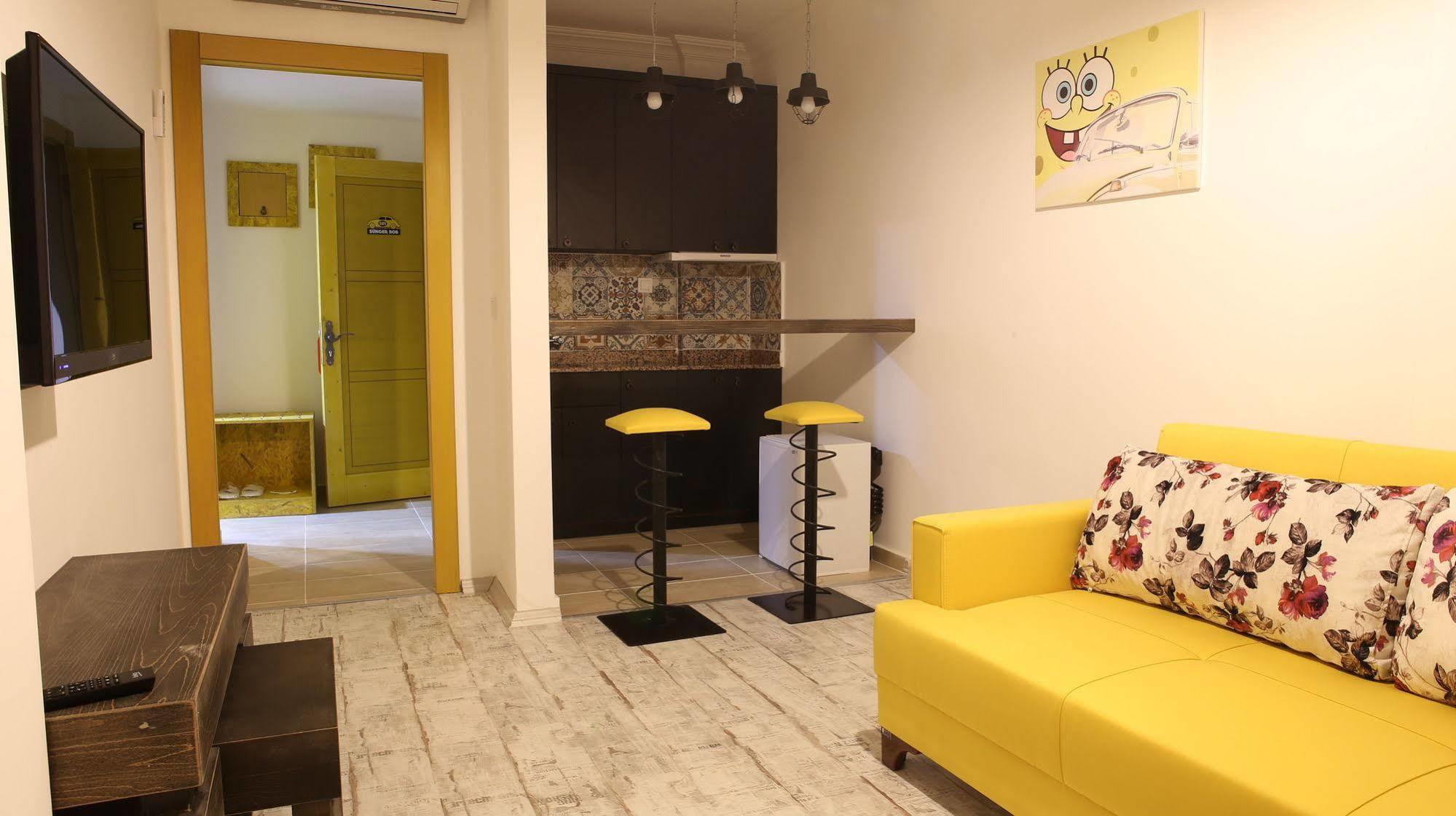 Otel Voswos Garage Coffee 3*