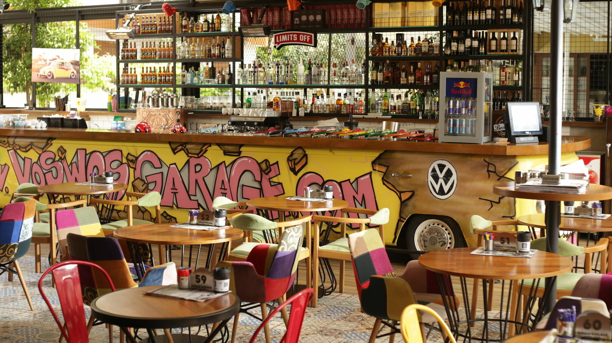Otel Voswos Garage Coffee Antalya